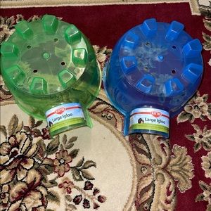 Large kaytee igloo